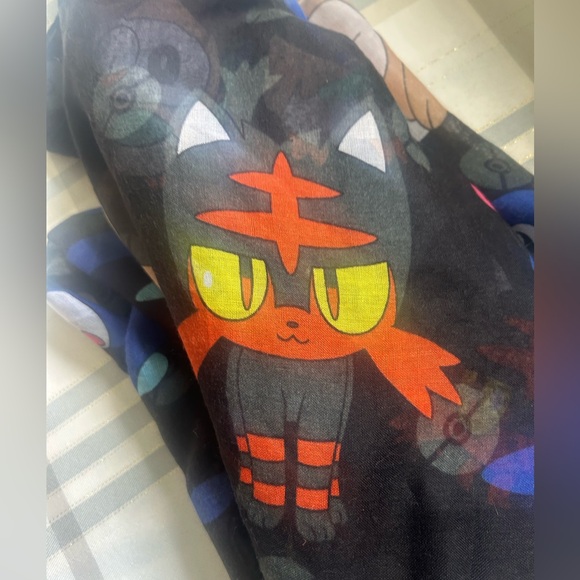 LOUNGEFLY POKEMON SCARF OBLONG - Picture 3 of 7